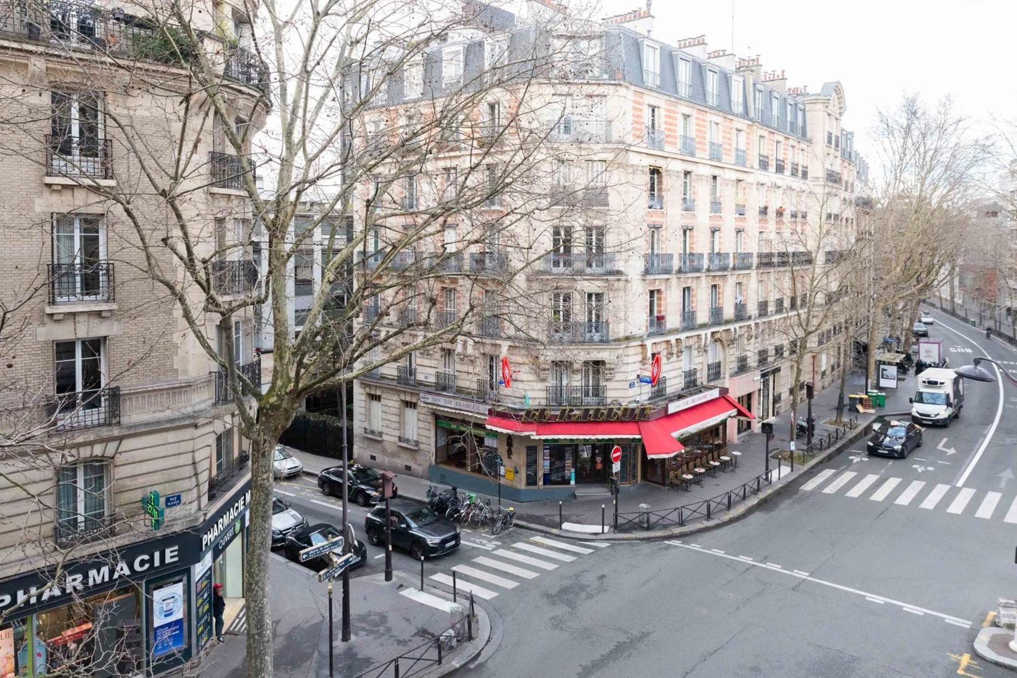 T2 For 3 Near The Park Of Buttes-chaumont